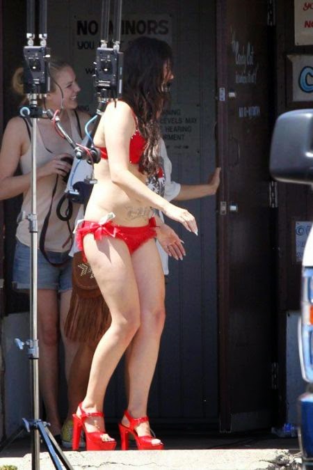 Hood exposing the clitoris Chatsworth bikini bars